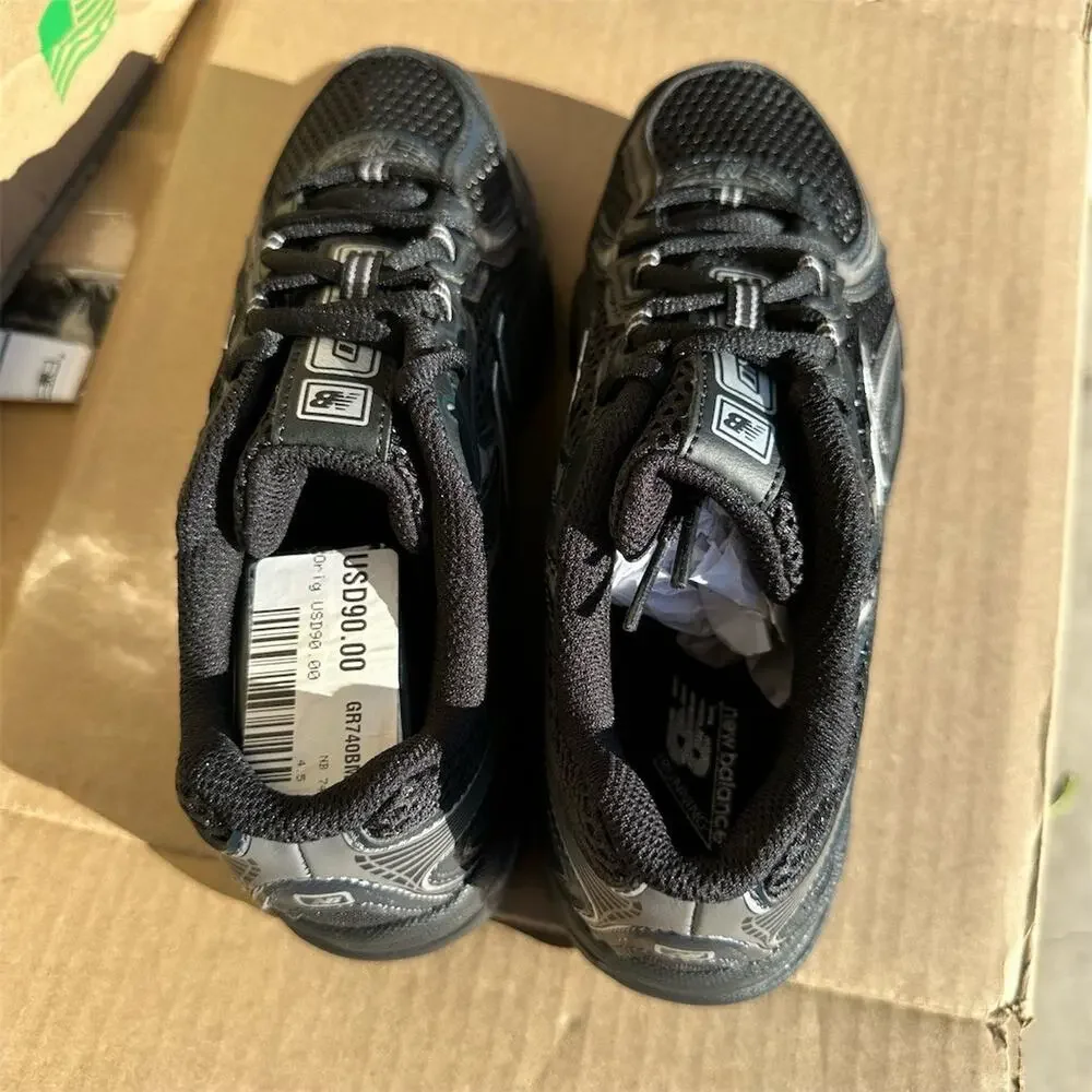 New Balance 740 Sneakers Womens US 6 Black Gray Silver Metallic Lace-Up